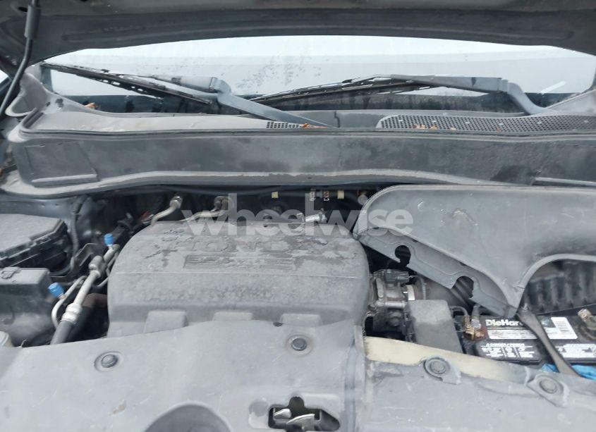 Photo 10 of 2013 Honda Pilot LX (VIN 5FNYF3H24DB014225)