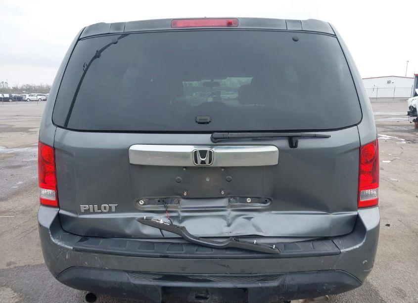 Photo 8 of 2013 Honda Pilot LX (VIN 5FNYF3H24DB031087)