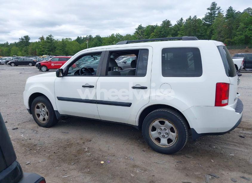 Photo 14 of 2014 Honda Pilot LX (VIN 5FNYF3H24EB004215)