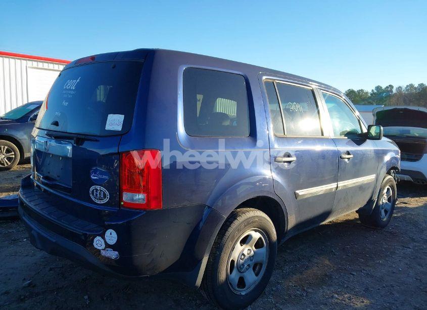 Photo 4 of 2014 Honda Pilot LX (VIN 5FNYF3H24EB006823)