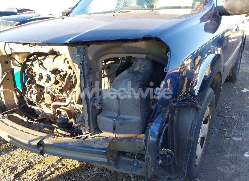 Photo 6 of 2014 Honda Pilot LX (VIN 5FNYF3H24EB006823)