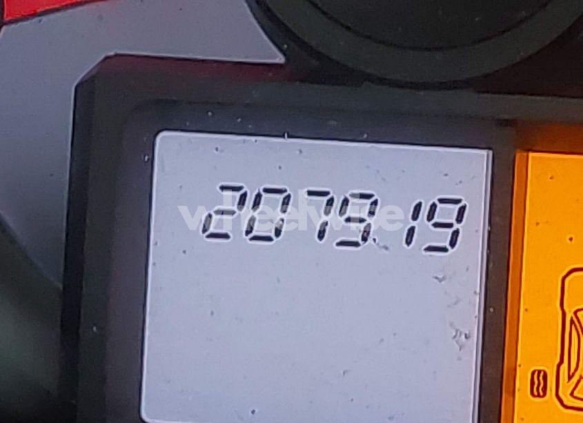 Photo 16 of 2010 Honda Pilot LX (VIN 5FNYF3H25AB010180)