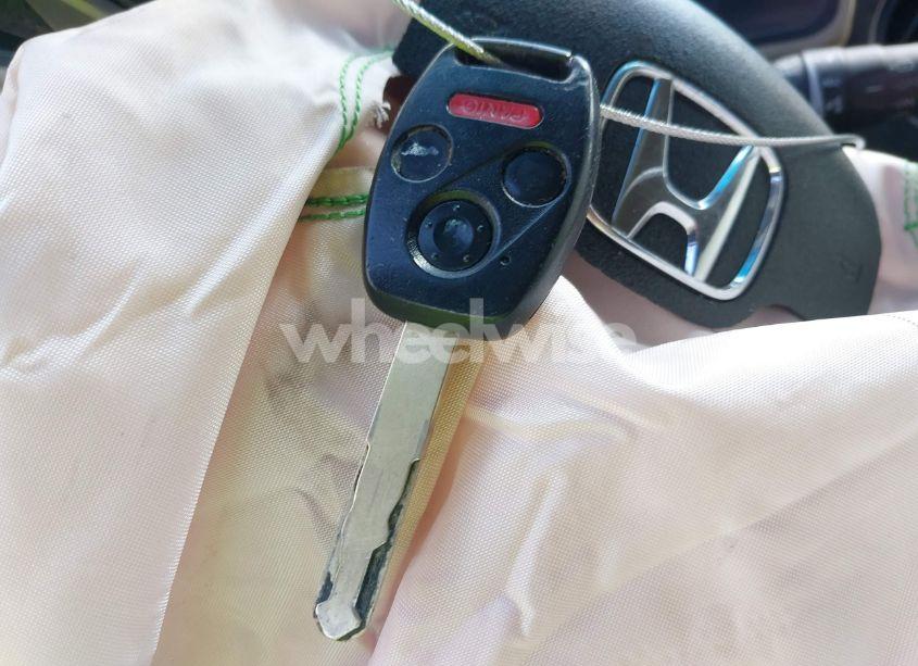 Photo 11 of 2013 Honda Pilot LX (VIN 5FNYF3H25DB024276)