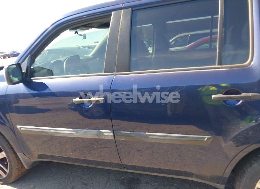 Photo 15 of 2013 Honda Pilot LX (VIN 5FNYF3H25DB030739)