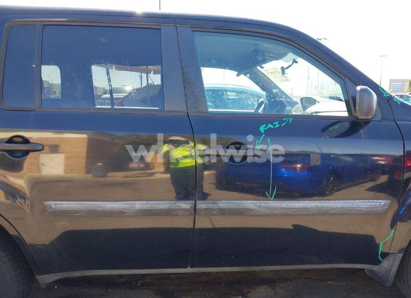 Photo 14 of 2015 Honda Pilot LX (VIN 5FNYF3H25FB016469)