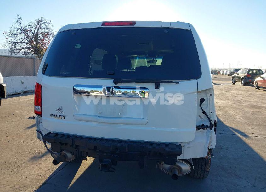 Photo 17 of 2012 Honda Pilot LX (VIN 5FNYF3H26CB029680)