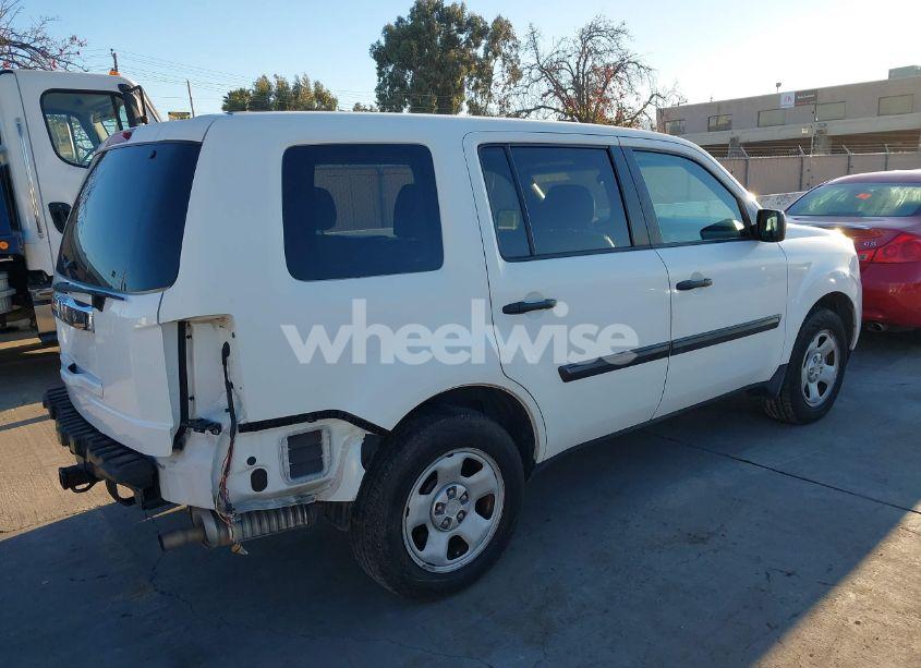 Photo 4 of 2012 Honda Pilot LX (VIN 5FNYF3H26CB029680)