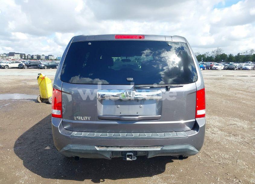 Photo 16 of 2014 Honda Pilot LX (VIN 5FNYF3H26EB006385)