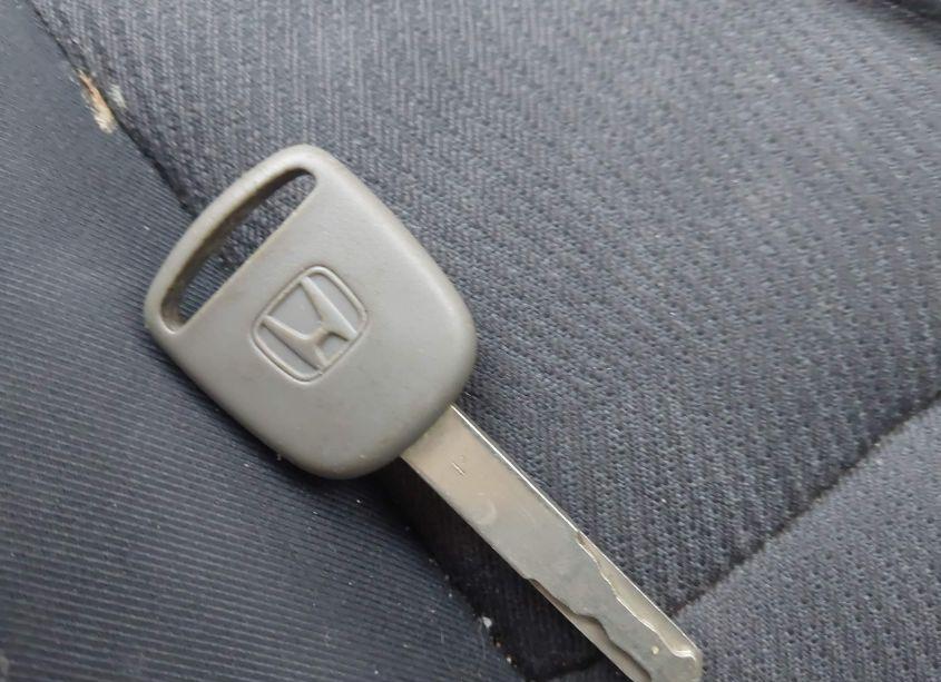 Photo 11 of 2011 Honda Pilot LX (VIN 5FNYF3H27BB015527)