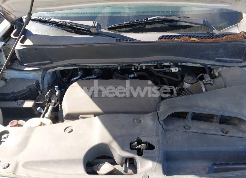 Photo 10 of 2011 Honda Pilot LX (VIN 5FNYF3H27BB052304)