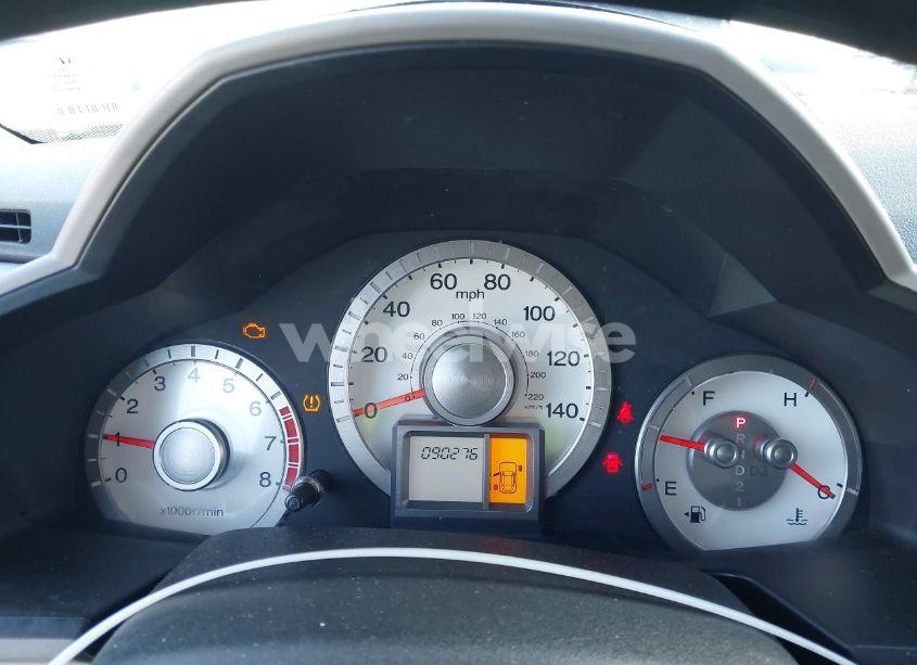 Photo 7 of 2011 Honda Pilot LX (VIN 5FNYF3H27BB052304)