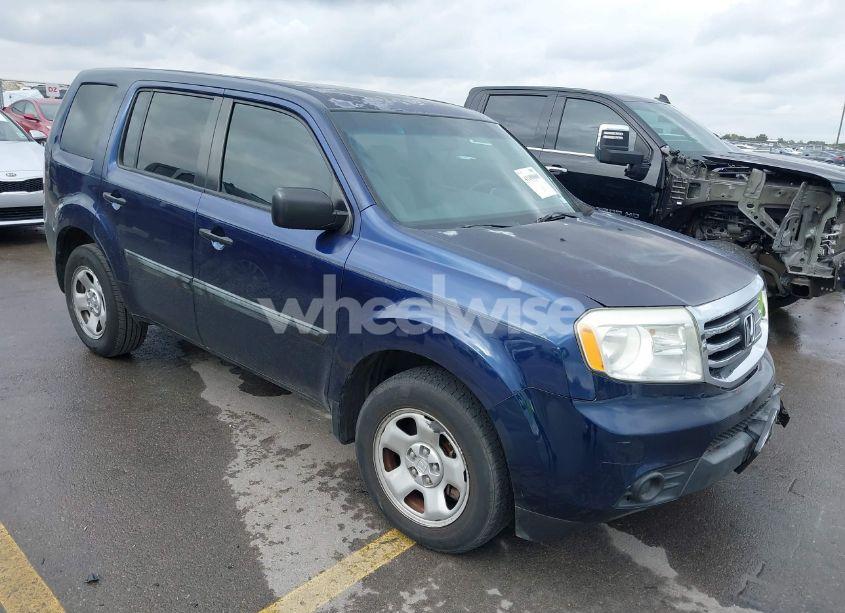 2013 Honda Pilot LX (VIN 5FNYF3H27DB005020) main photo