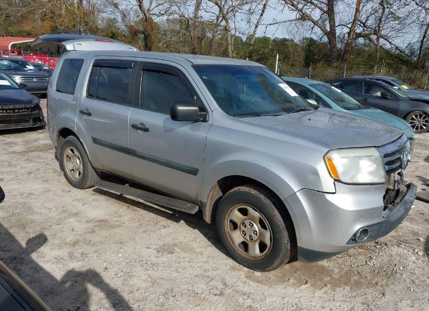 2014 Honda Pilot LX (VIN 5FNYF3H27EB019789) main photo