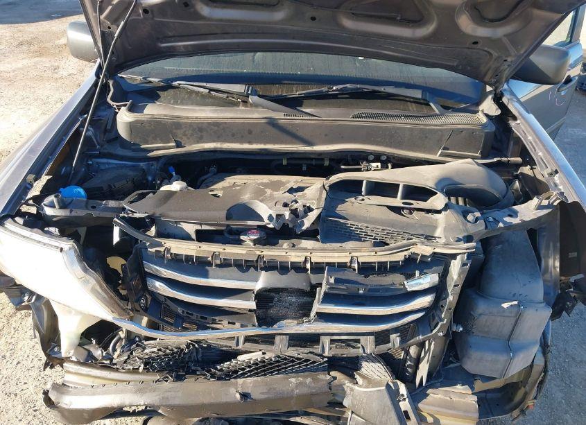 Photo 10 of 2015 Honda Pilot LX (VIN 5FNYF3H27FB031457)