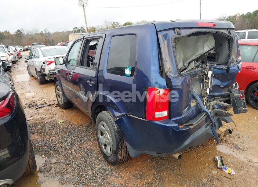 Photo 3 of 2013 Honda Pilot LX (VIN 5FNYF3H28DB005026)