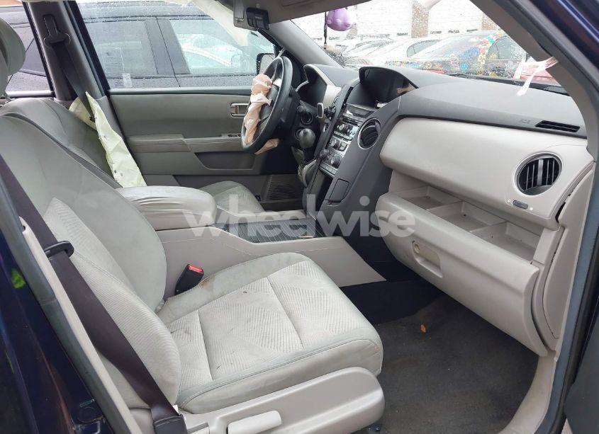 Photo 5 of 2013 Honda Pilot LX (VIN 5FNYF3H28DB005026)