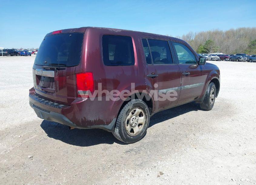 Photo 4 of 2013 Honda Pilot LX (VIN 5FNYF3H29DB022014)