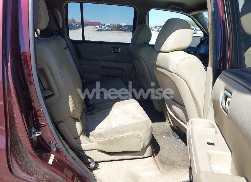 Photo 8 of 2013 Honda Pilot LX (VIN 5FNYF3H29DB022014)