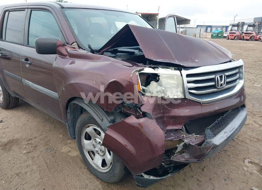 Photo 6 of 2015 Honda Pilot LX (VIN 5FNYF3H29FB006351)