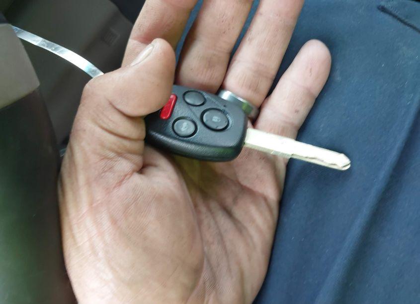 Photo 11 of 2011 Honda Pilot LX (VIN 5FNYF3H2XBB038123)