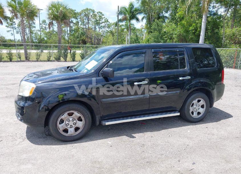 Photo 12 of 2012 Honda Pilot LX (VIN 5FNYF3H2XCB033117)