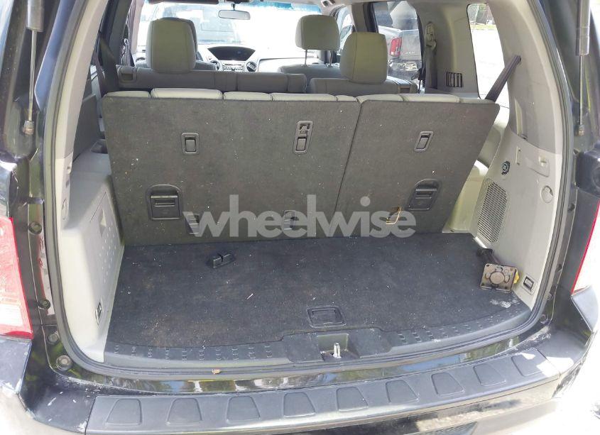 Photo 19 of 2012 Honda Pilot LX (VIN 5FNYF3H2XCB033117)