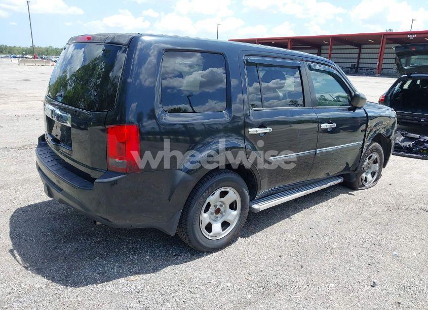 Photo 4 of 2012 Honda Pilot LX (VIN 5FNYF3H2XCB033117)