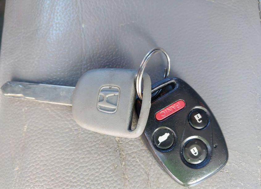 Photo 11 of 2015 Honda Pilot SE (VIN 5FNYF3H34FB009375)