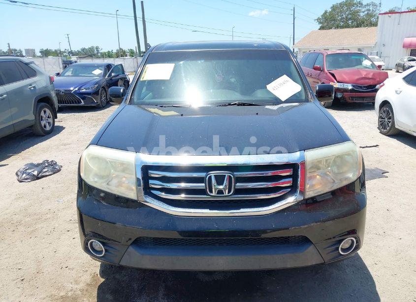 Photo 11 of 2015 Honda Pilot SE (VIN 5FNYF3H36FB007627)