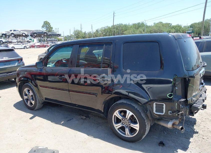 Photo 13 of 2015 Honda Pilot SE (VIN 5FNYF3H36FB007627)