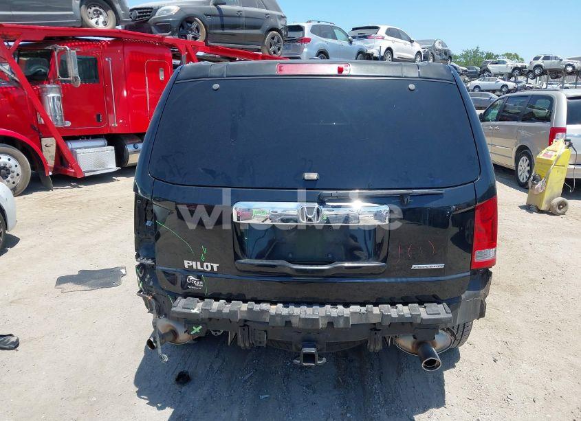 Photo 15 of 2015 Honda Pilot SE (VIN 5FNYF3H36FB007627)