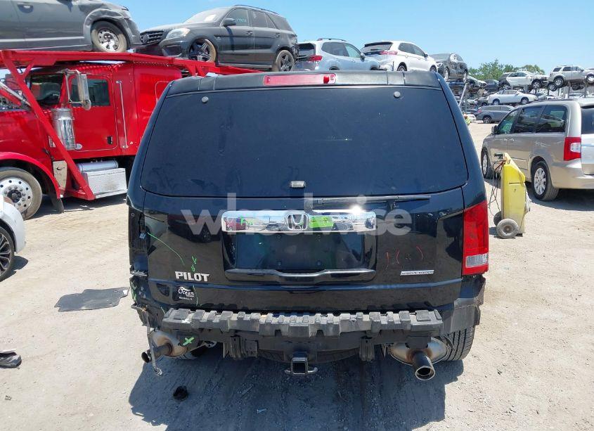 Photo 6 of 2015 Honda Pilot SE (VIN 5FNYF3H36FB007627)