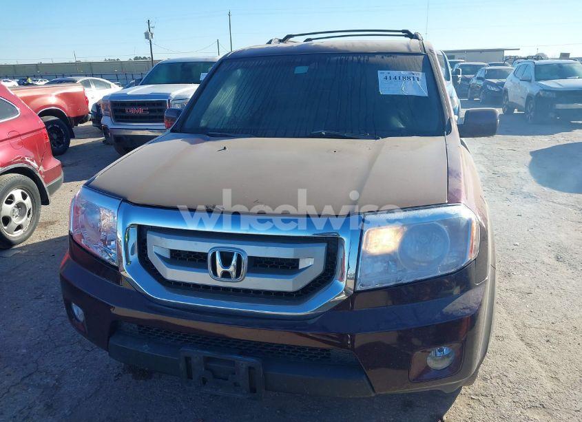 Photo 12 of 2010 Honda Pilot EX (VIN 5FNYF3H40AB013747)