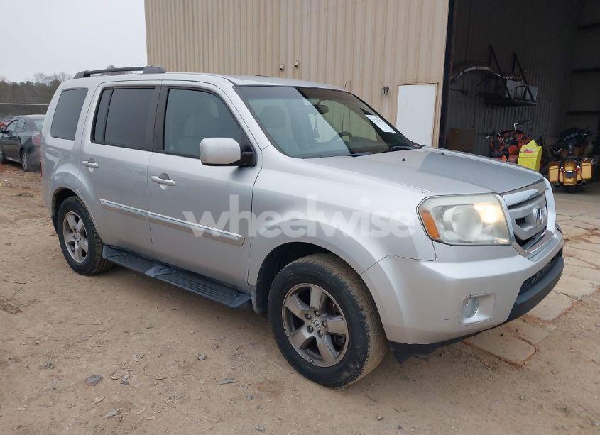 2011 Honda Pilot EX (VIN 5FNYF3H40BB017721) main photo