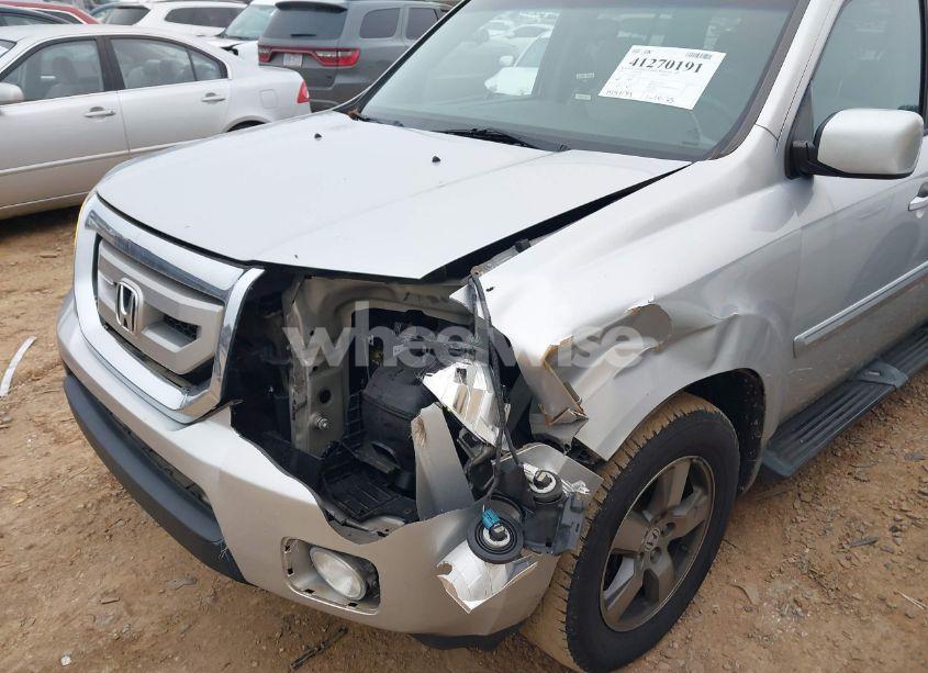 Photo 6 of 2011 Honda Pilot EX (VIN 5FNYF3H40BB017721)