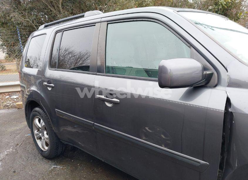 Photo 13 of 2014 Honda Pilot EX (VIN 5FNYF3H40EB026150)