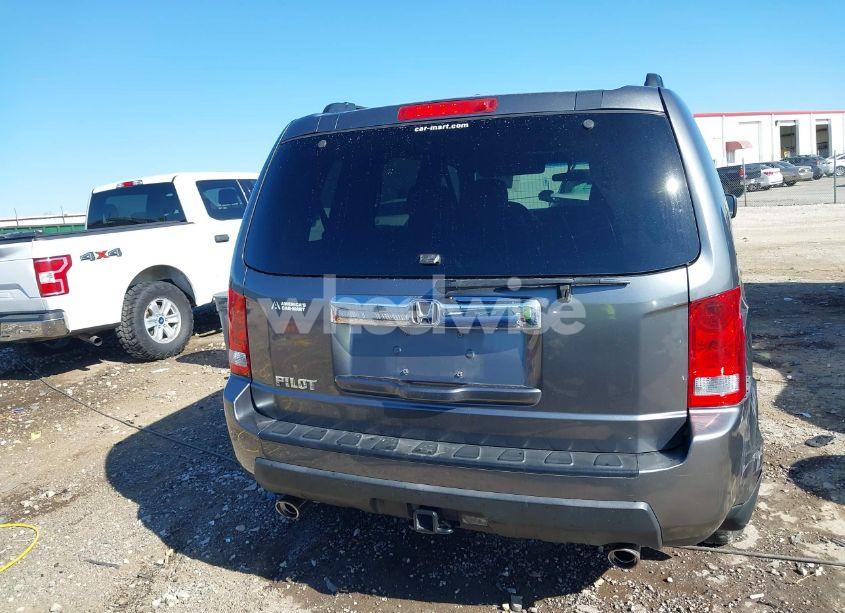 Photo 16 of 2011 Honda Pilot EX (VIN 5FNYF3H41BB044684)