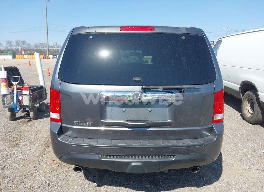 Photo 16 of 2012 Honda Pilot EX (VIN 5FNYF3H41CB006096)