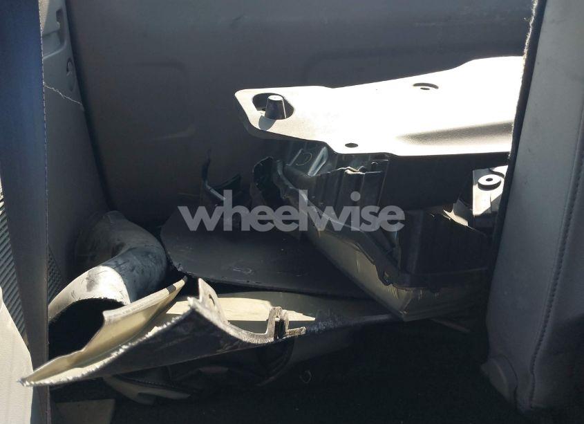 Photo 12 of 2015 Honda Pilot EX (VIN 5FNYF3H41FB030063)