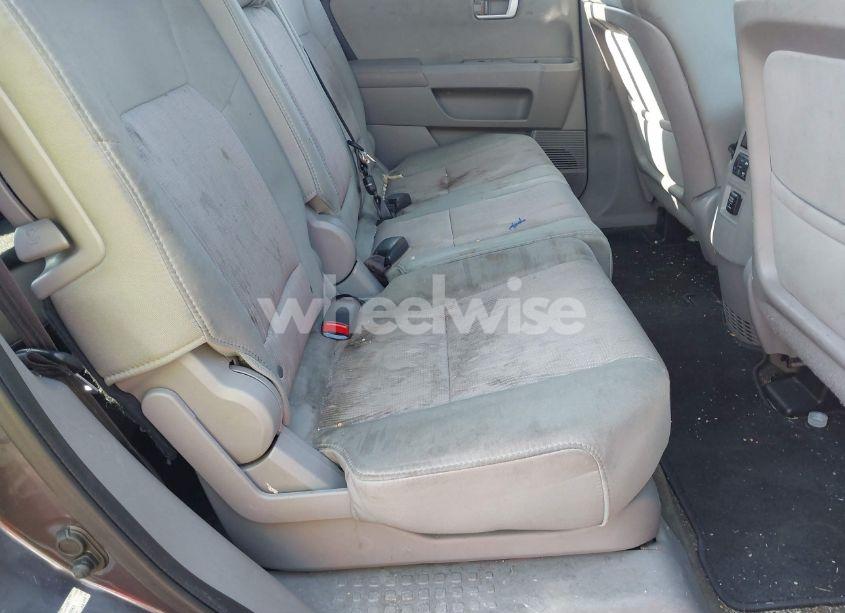 Photo 8 of 2015 Honda Pilot EX (VIN 5FNYF3H41FB030063)