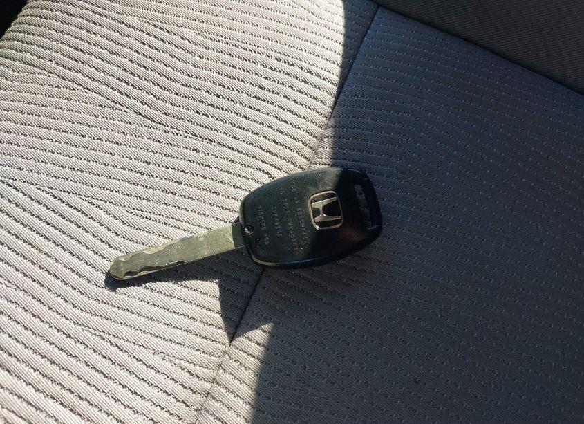 Photo 11 of 2011 Honda Pilot EX (VIN 5FNYF3H42BB003285)