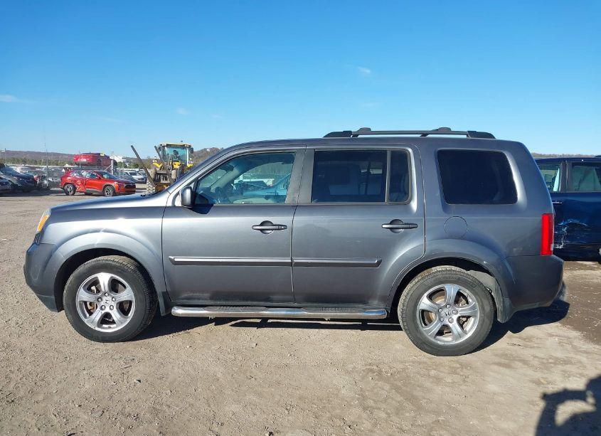 Photo 14 of 2013 Honda Pilot EX (VIN 5FNYF3H42DB006612)