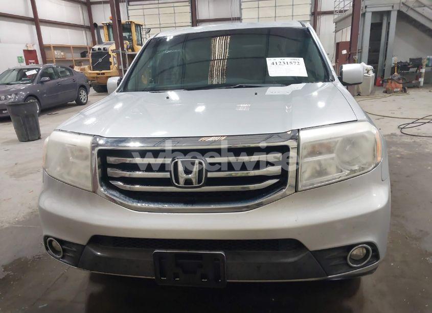 Photo 12 of 2012 Honda Pilot EX (VIN 5FNYF3H43CB030268)