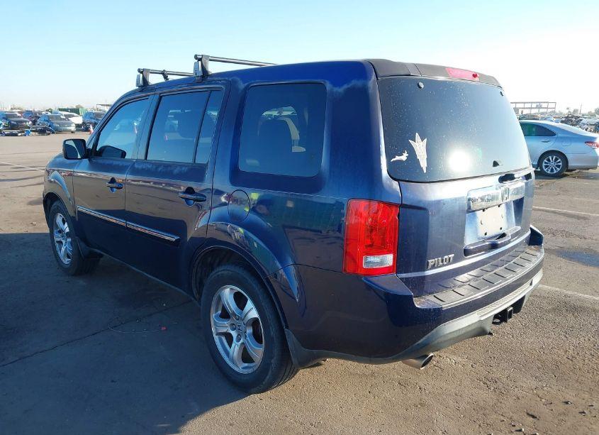 Photo 3 of 2013 Honda Pilot EX (VIN 5FNYF3H43DB015433)