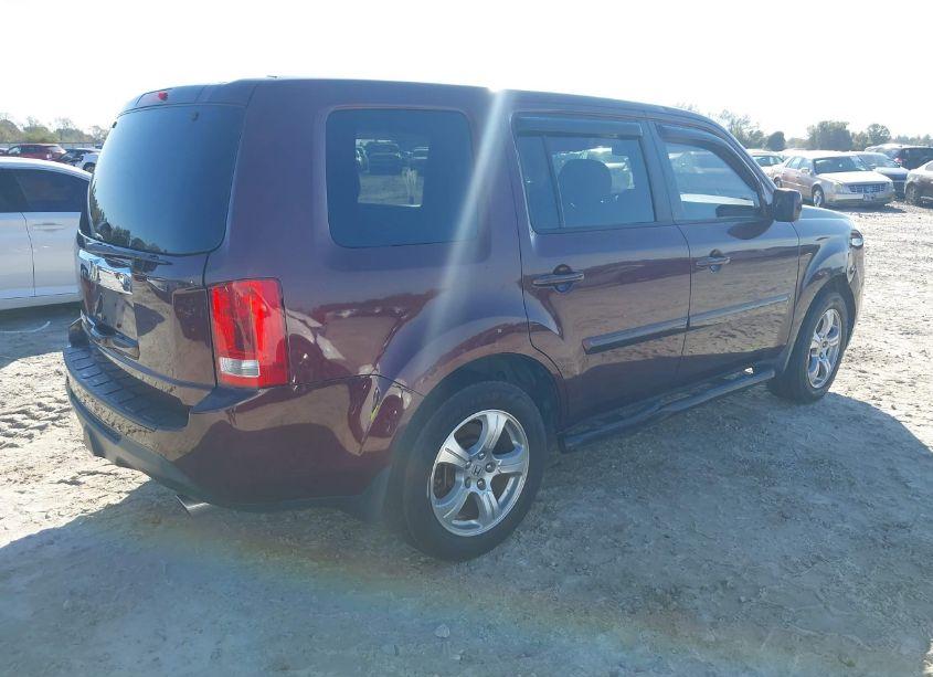 Photo 4 of 2015 Honda Pilot EX (VIN 5FNYF3H43FB008615)