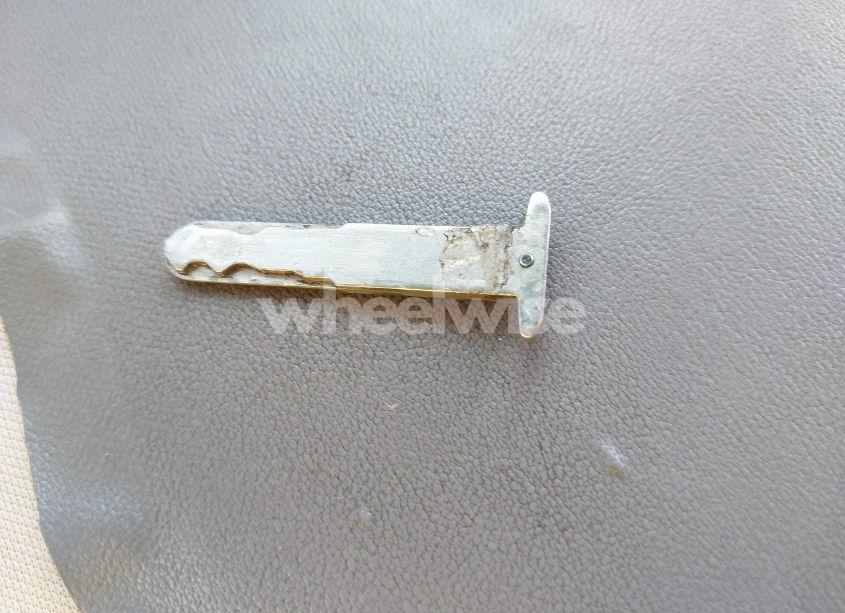 Photo 11 of 2010 Honda Pilot EX (VIN 5FNYF3H44AB006218)