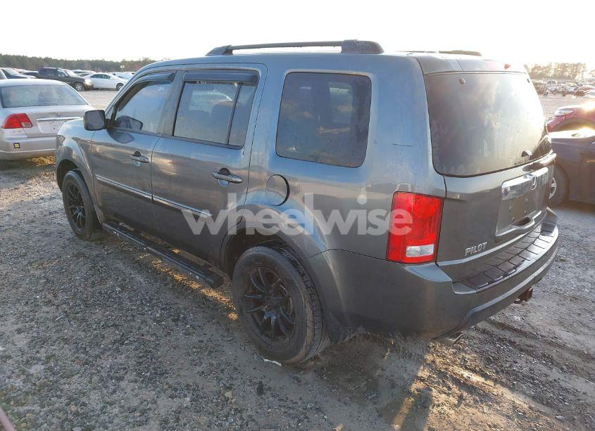 Photo 3 of 2010 Honda Pilot EX (VIN 5FNYF3H44AB006218)