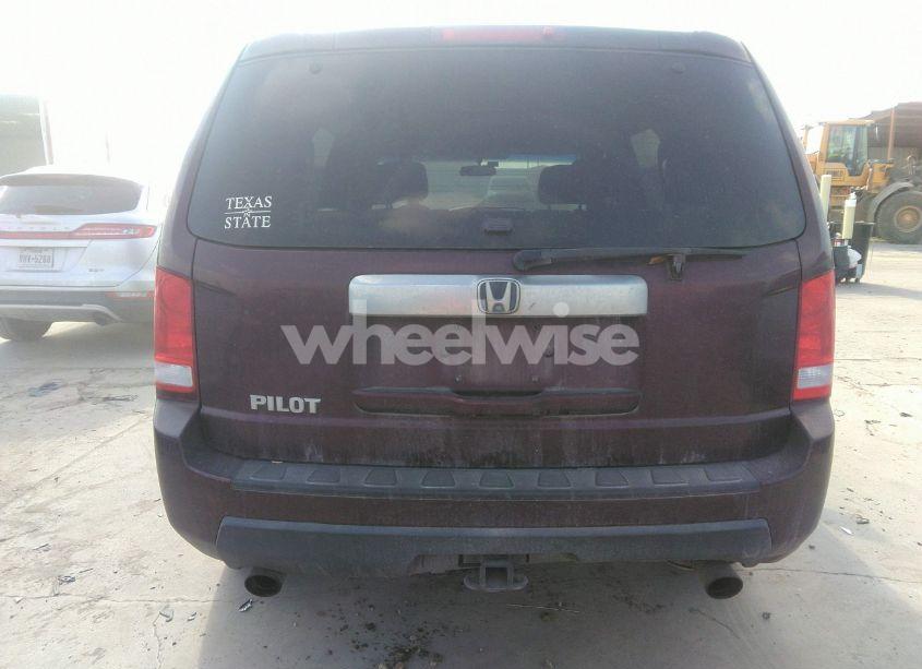 Photo 16 of 2011 Honda Pilot EX (VIN 5FNYF3H44BB041455)