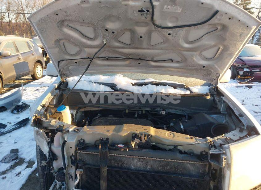 Photo 10 of 2011 Honda Pilot EX (VIN 5FNYF3H44BB047689)