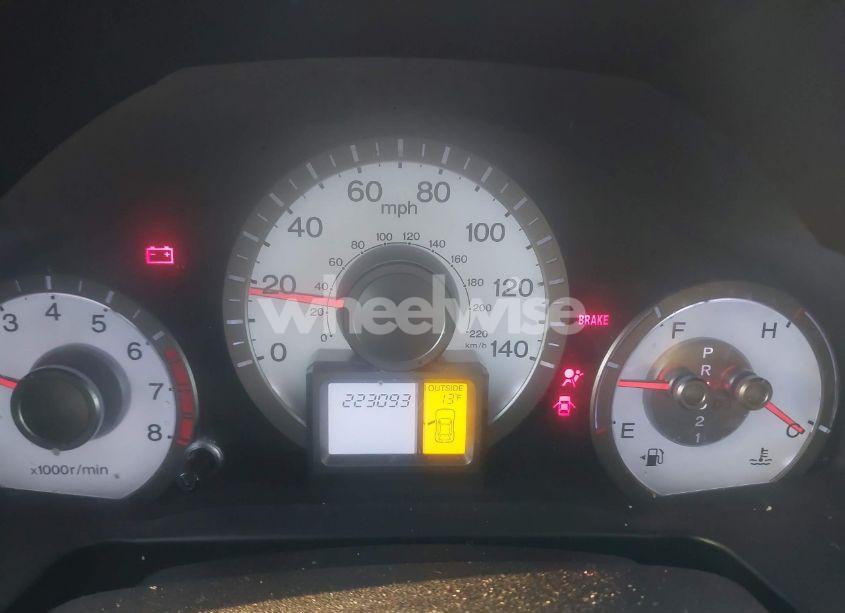 Photo 7 of 2011 Honda Pilot EX (VIN 5FNYF3H44BB047689)